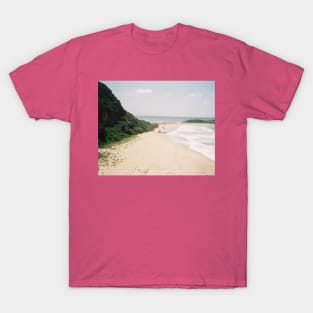 Seaside Serenity: Beach Photo Art Print T-Shirt